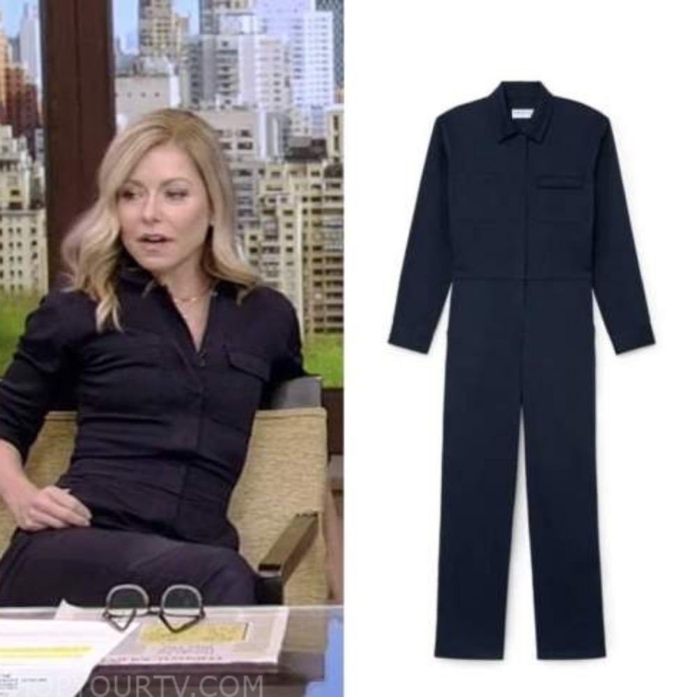 Sophisticated Blue Jumpsuit with Tailored Silhouette